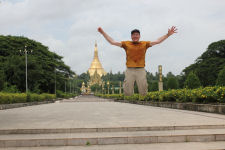 Jumping with a view to Shwedagon Pagoda