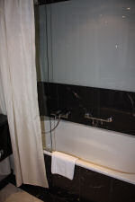 Shower at the Westin Grand Berlin