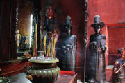 Scenes from Jade Emperor Pagoda