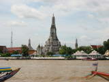 Wat Arun seen from across the river